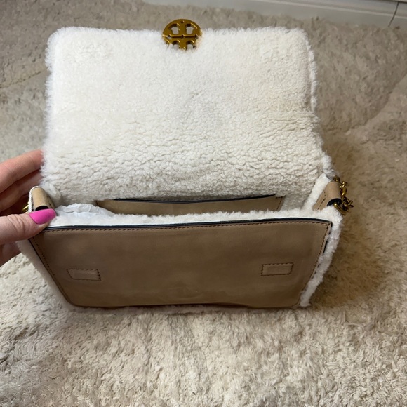 NWT Tory Burch Chelsea Sharlin Convertible Shoulder Bag - Picture 9 of 13